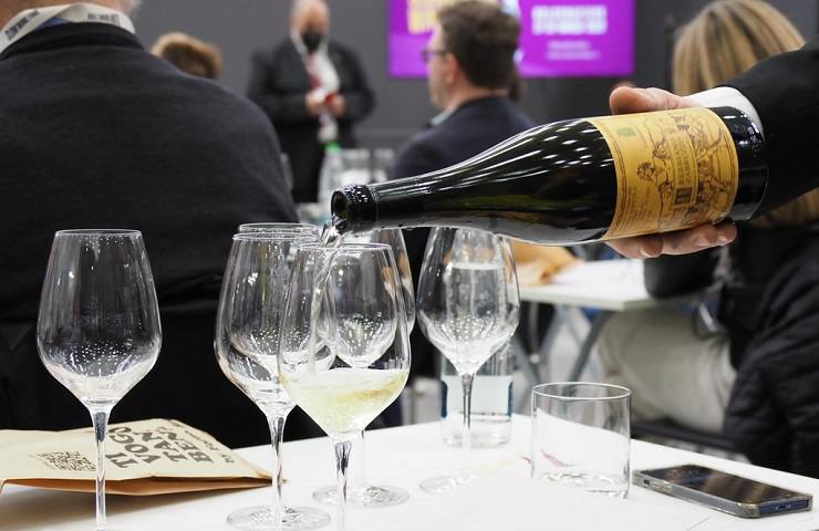 Calici di vino alla Slow Wine Fair