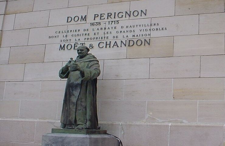 Statua Dom Pierre Pérignon