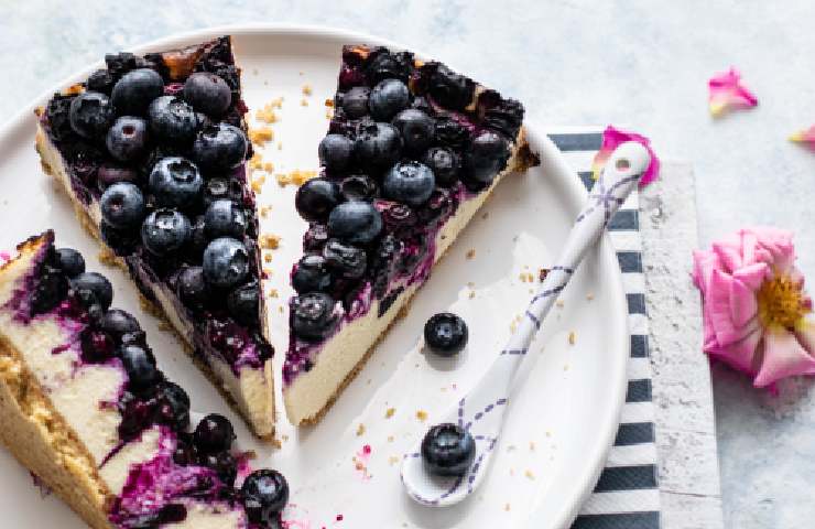 Torta alla frutta, in particolare mirtilli