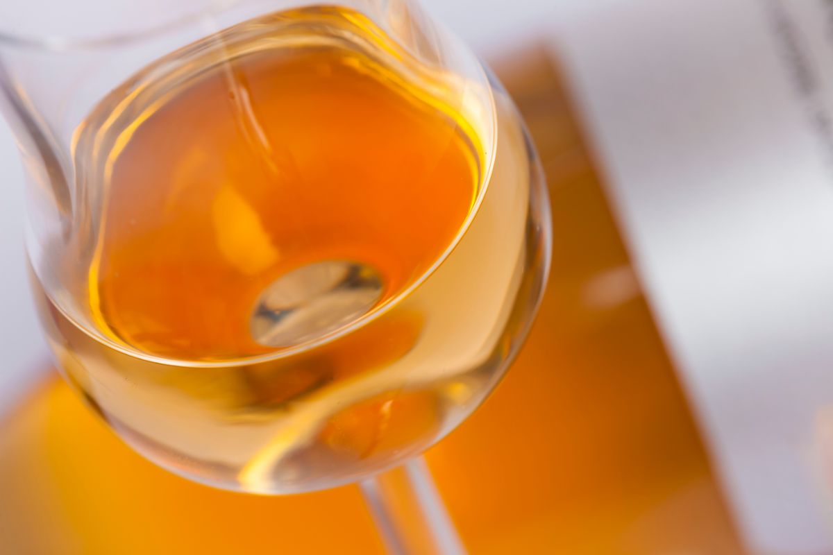 Orange wine cos'è che sapore ha