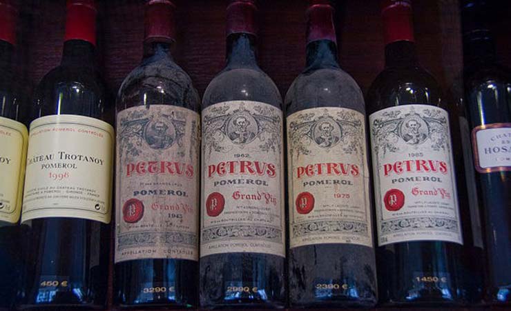 una selezione di annate di petrus