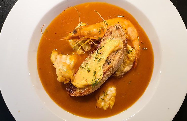 La Bouillabaisse, zuppa di pesce tipica provenzale