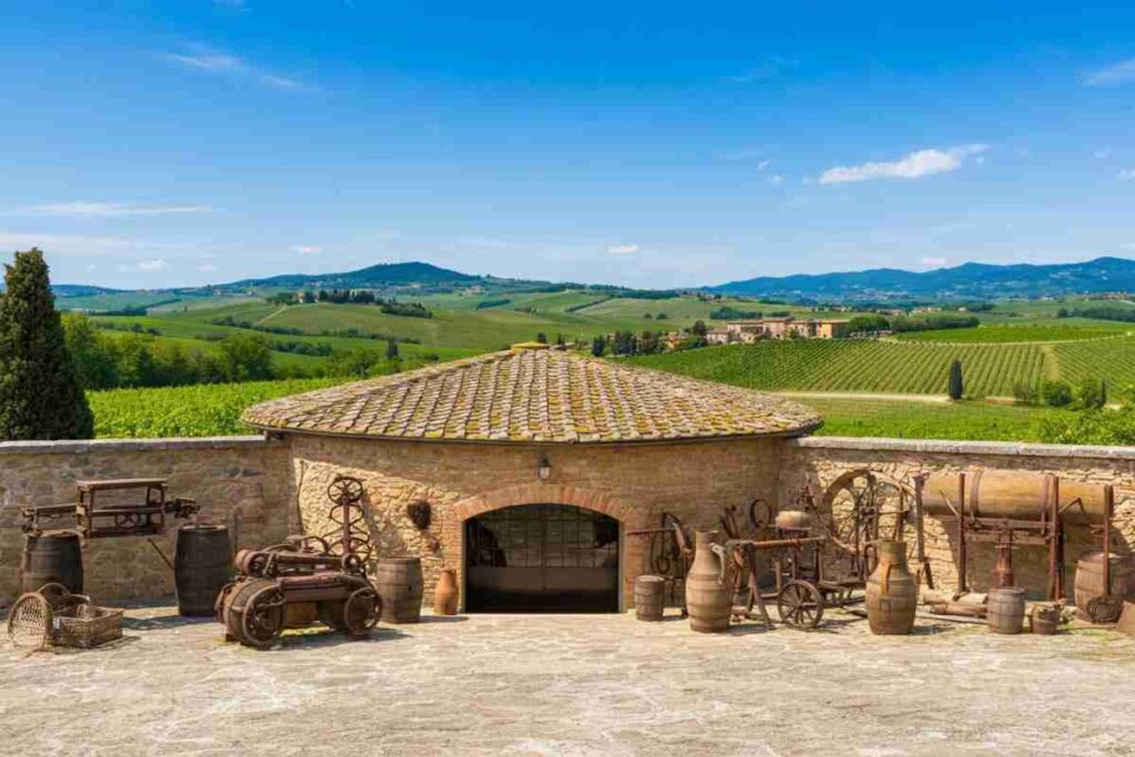 Il primo museo della viticoltura apre a Chianciano Terme: scopri le macchine del vino
