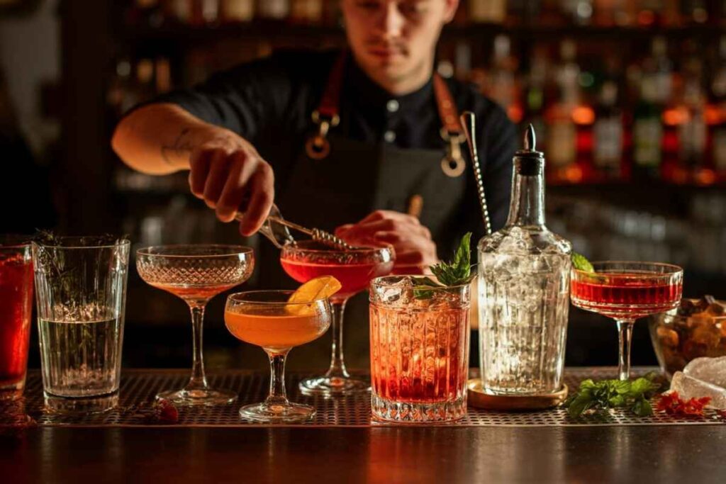 Mixology Experience fa il suo debutto a Tuttofood: la crescente passione per i cocktail tra i giovani under 44