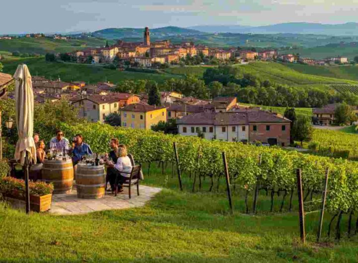 Esplora il Monferrato: un viaggio tra vini e tradizioni enoturistiche