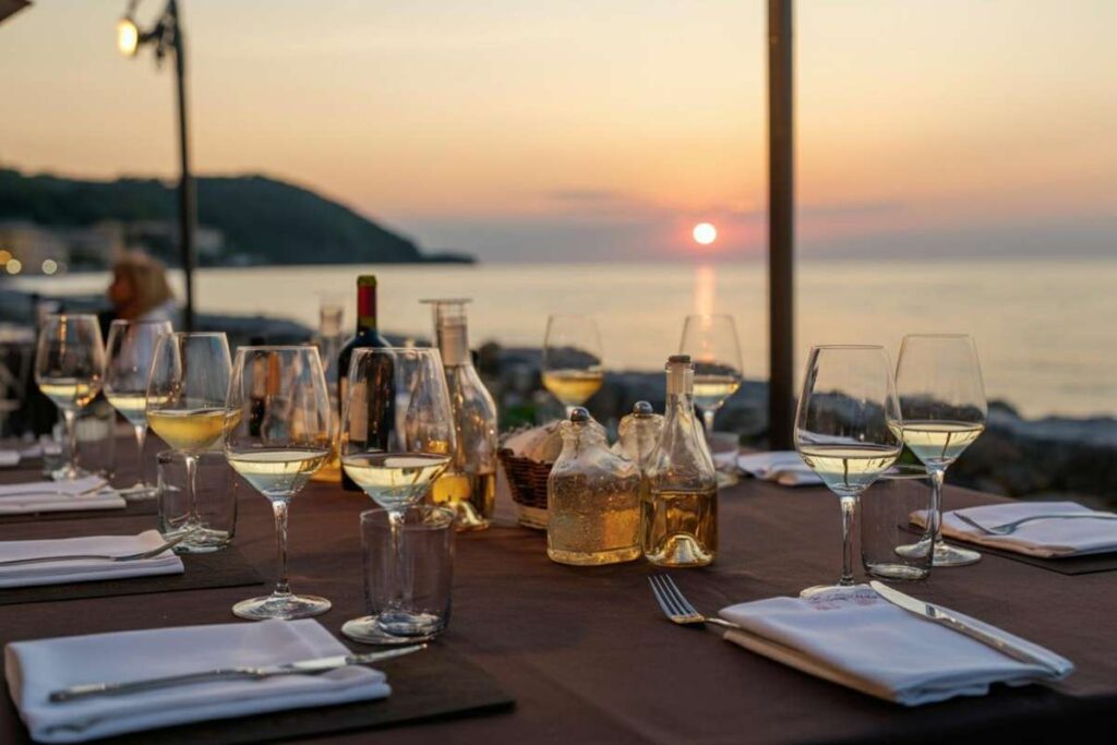 Emilia-Romagna in Riviera: un viaggio tra vini, sapori e mare al Tramonto DiVino 2025