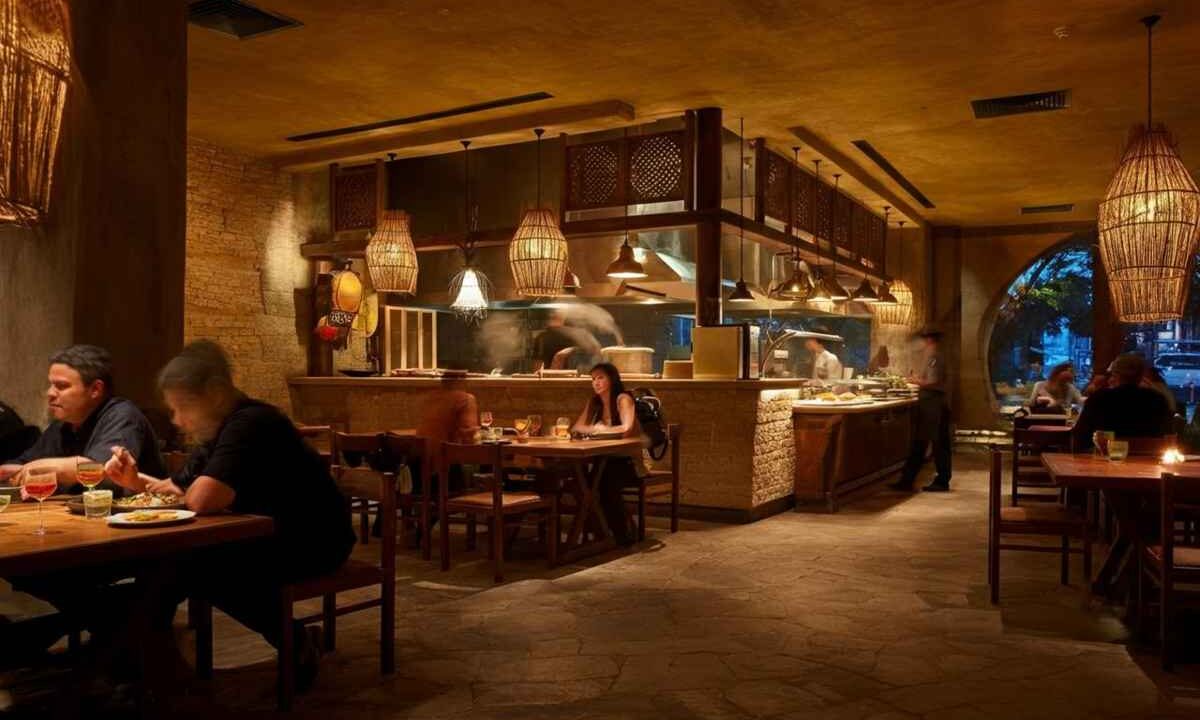 La ristorazione mondiale: un mercato in crescita da 3.271 a 4.142 miliardi di dollari entro il 2033