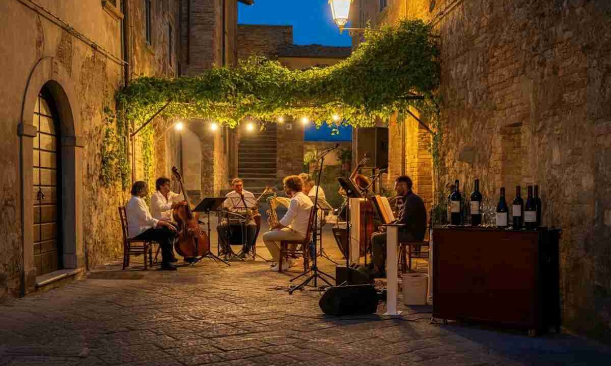 Scoprire Bolgheri: un viaggio tra jazz, vini pregiati e nobiltà storica