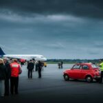 Tragedia all'aeroporto di Orio al Serio: un uomo perde la vita nel motore di un aereo, si indaga su un possibile suicidio