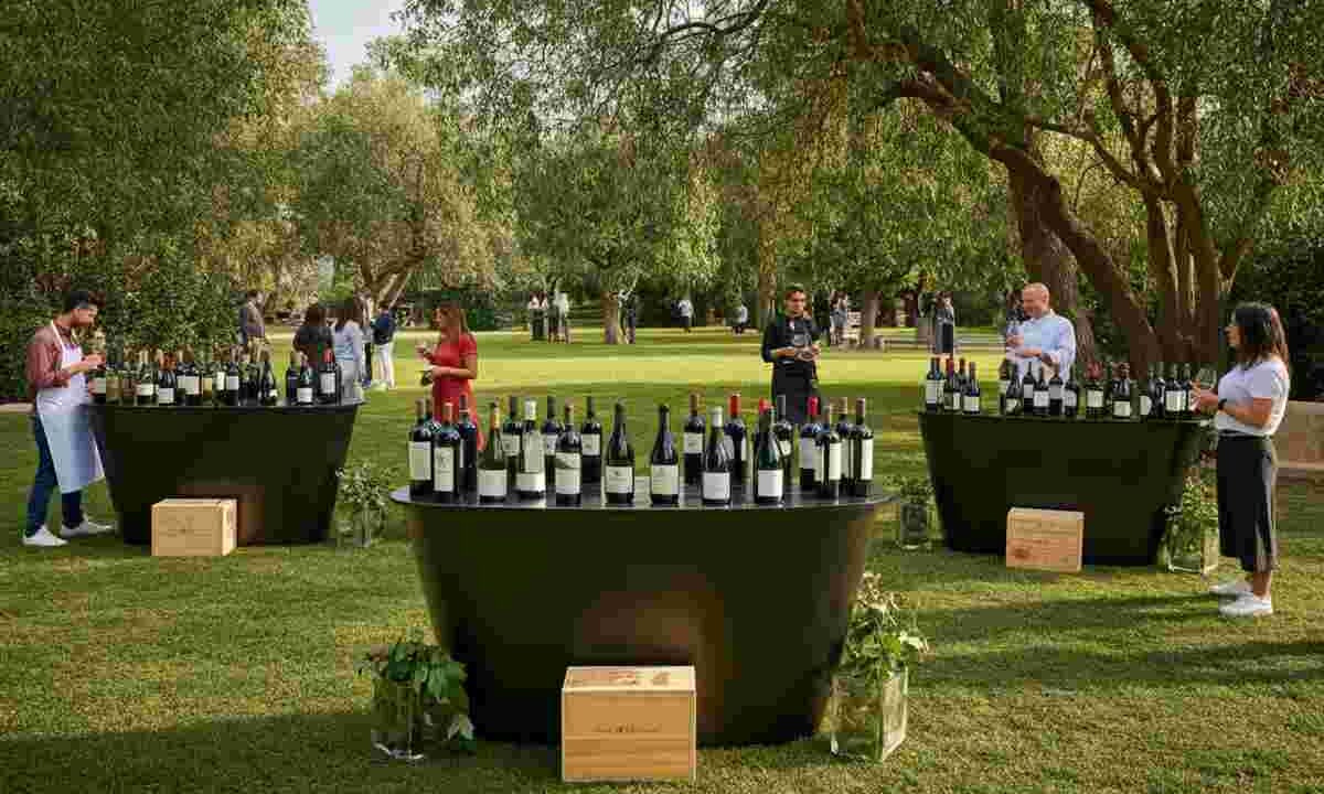Vinòforum 2025: un viaggio tra 800 cantine e 3.200 etichette a Roma