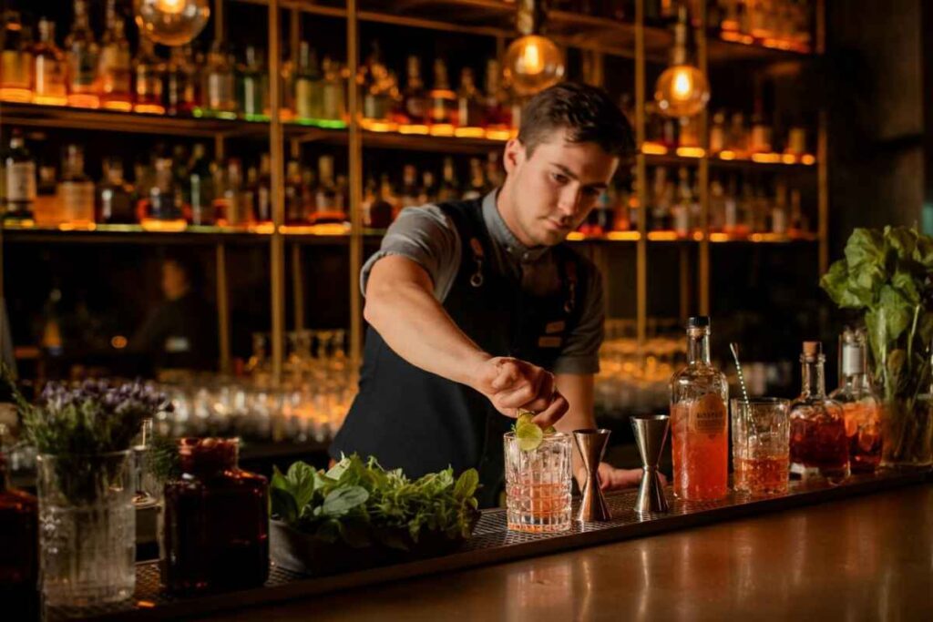 Castagner presenta °Zero Specialist: il barman ideale per cocktail no alcohol